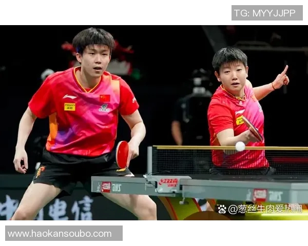 重庆乒乓球队精英赛精彩配合展现团队实力与默契的完美结合